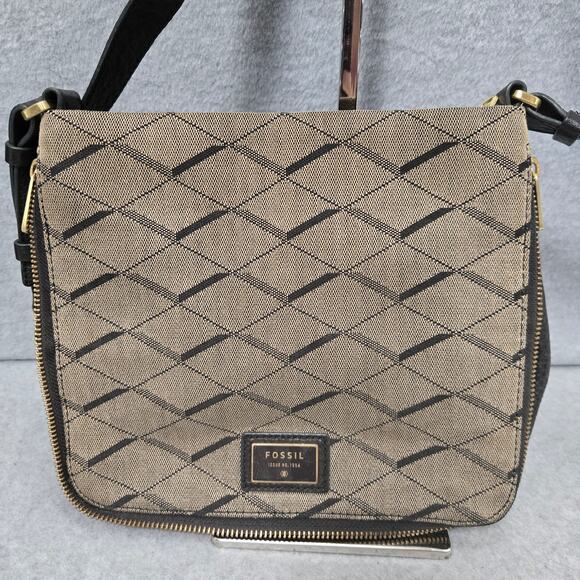 Fossil Preston Diamond Expandable Canvas And Leather Crossbody - Picture 2 of 11
